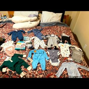 New never worn ,tag still on it , baby clothes